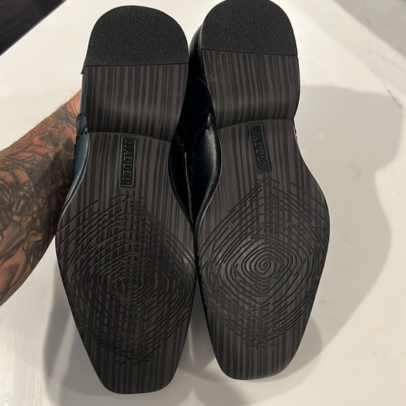 STEVE MADDEN new w/o box black size 9.5 Madden Collection never worn! Offer! - Picture 5 of 6